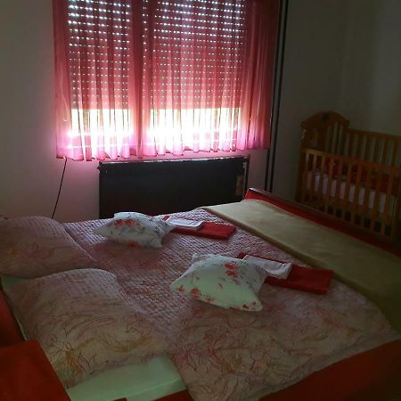 Apartman Luka Ogulin Luaran gambar